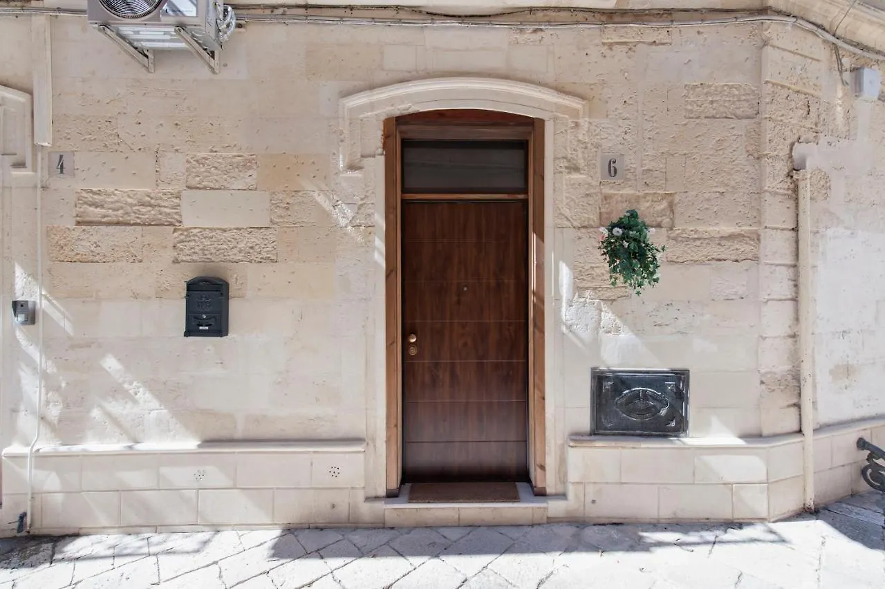 Casa Dell'Arco Old Town - Sit Apartment Lecce Italy